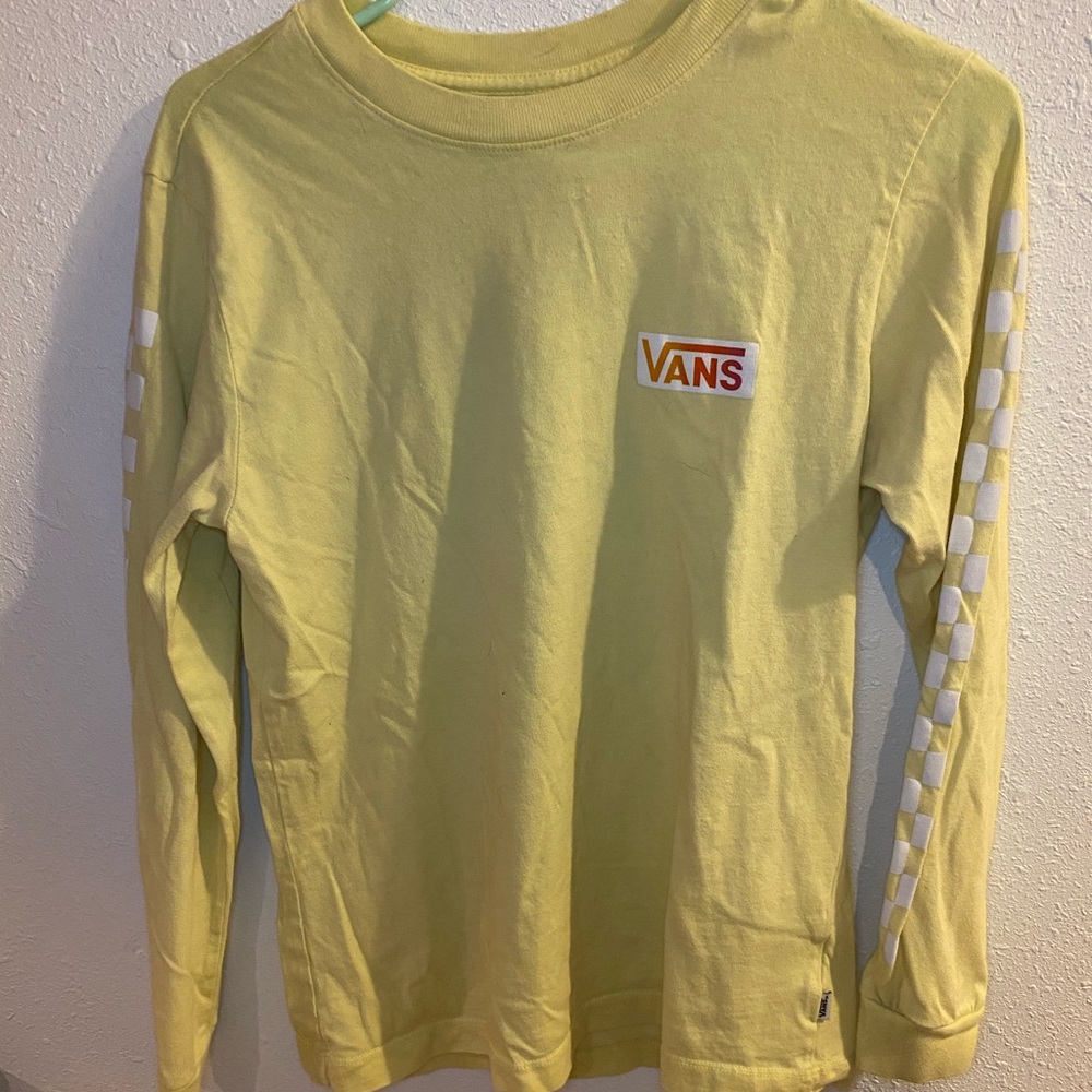 Vans off the wall long sleeve pale yellow t-shirt.